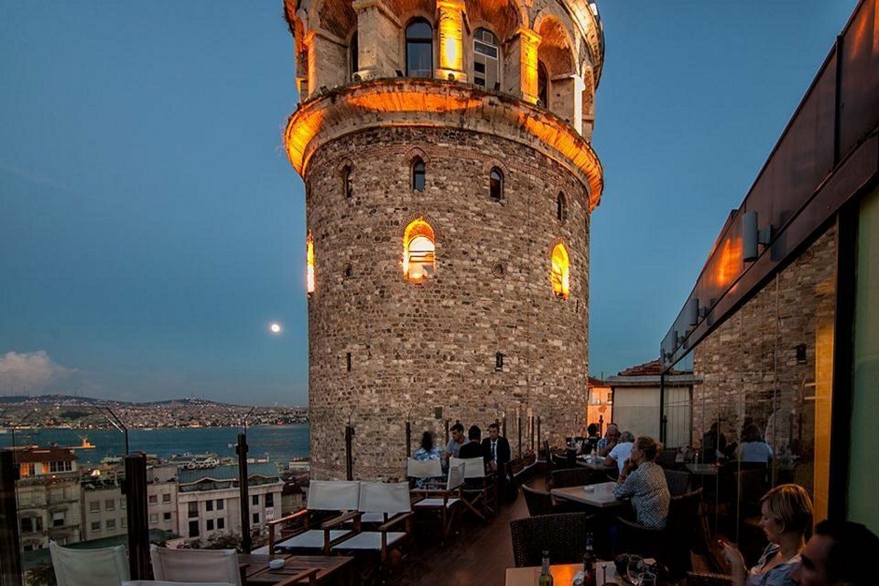 Anemon Galata 3*